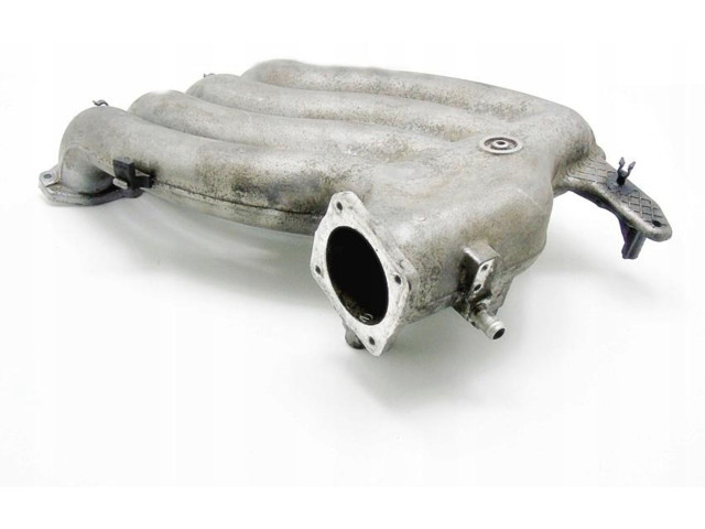 Поршень Всасывающий коллектор 06A133223AA Skoda Octavia Mk4