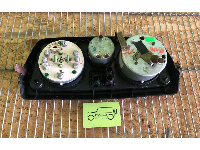 Přístrojová deska Mercedes-Benz G W460 1987 A0115420306, A0008270870