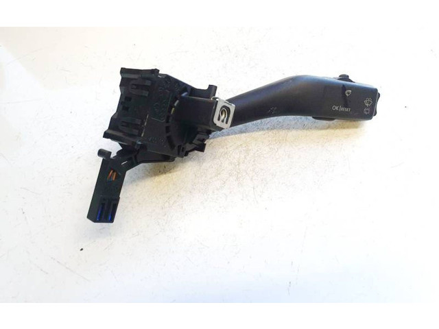 Ручка стеклоочистителей 1k0953519a, 01203506   Skoda Octavia Mk2 (1Z)