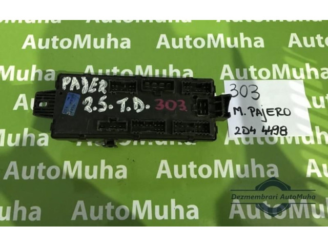 Pojistková skříňka 2D44498 Mitsubishi Pajero 2001