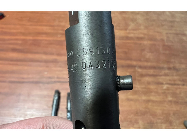 Форсунка 059130201F    Audi A6 S6 C5 4B   