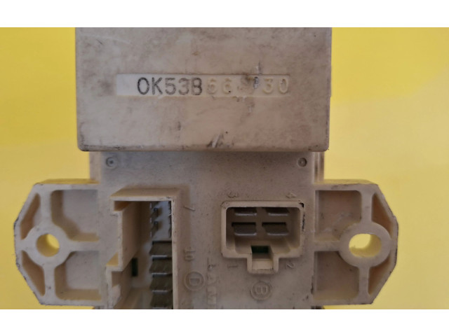 Pojistková skříňka 0K53B66730 KIA Carnival 2000