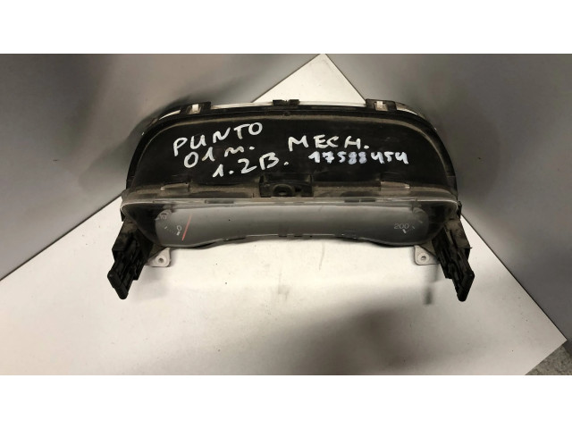 Přístrojová deska Fiat Punto (188) 2001 606307002H, 17588454