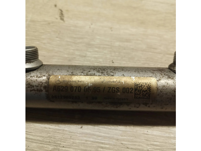 Vstřikovací lišta A6290700695, A629070 Mercedes-Benz GL X164 pro naftový motor 4.0 Om629