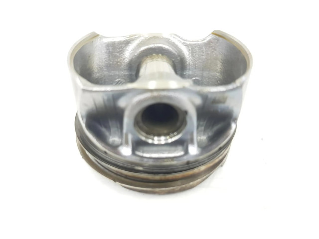 Píst 11258637807, 1212CD BMW 7 G11 G12 pro benzínový motor