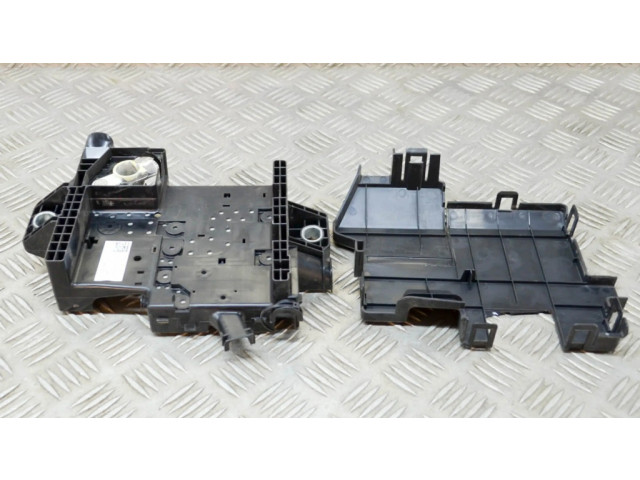 Узел подключения плюсовых проводов