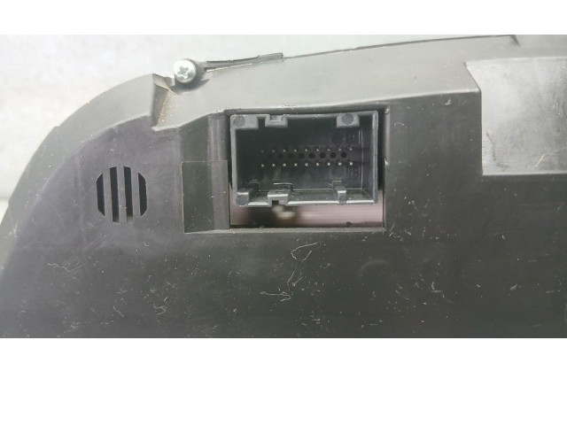 Přístrojová deska Fiat Punto (199) 2017 52087152, Y0-9949S