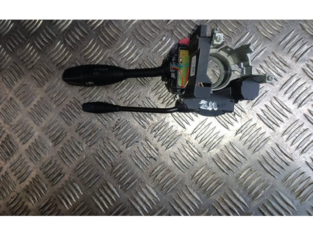 Ручка стеклоочистителей A1715402245   Mercedes-Benz E W211