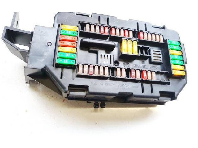 Ящик предохранителей (комплект) 9265835, 936037101 BMW X5 F15 2013
