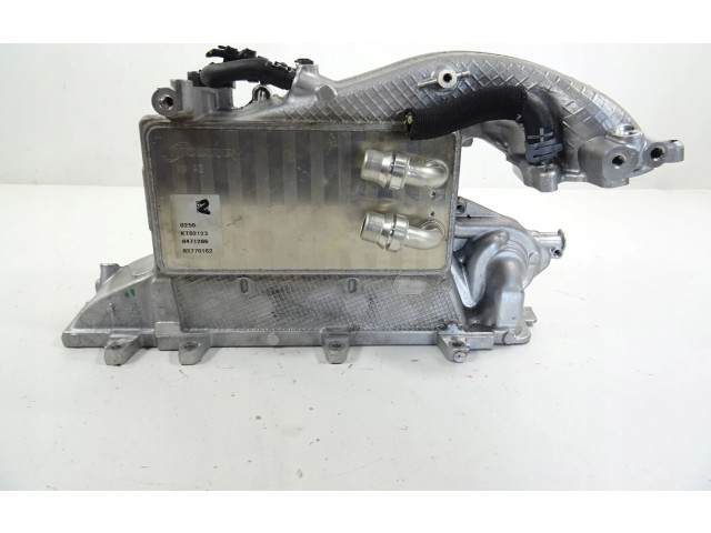 Поршень Всасывающий коллектор 05L129766R Skoda Octavia Mk4