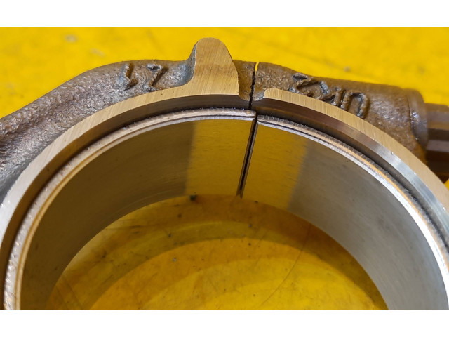 Шатун CJZ Skoda Octavia Mk3 (5E)