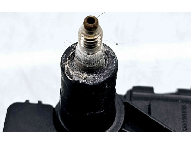 Моторчик заднего дворника 4G9955711A Audi A1