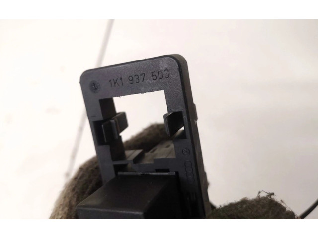 Блок предохранителей  1k1937503   Skoda Octavia Mk2 (1Z)    