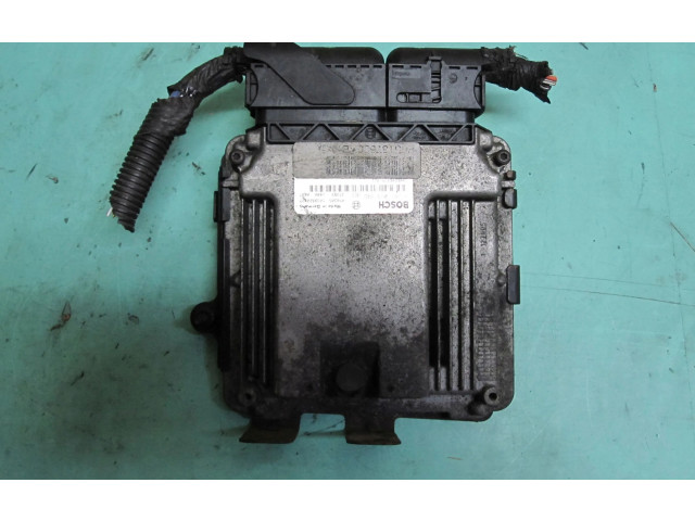 Блок управления двигателя 0281013845 Jeep Patriot