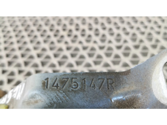 Держатель крыла