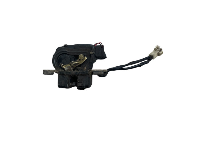 Zámek zadních dveří    Toyota Prius (XW20) 2006