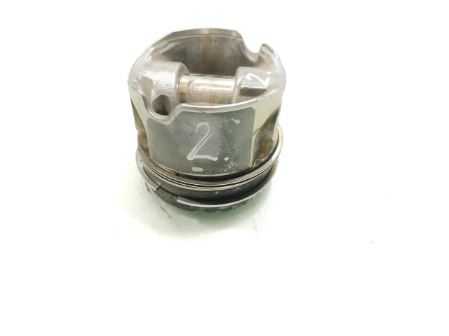 Píst Audi A8 S8 D3 4E BVN