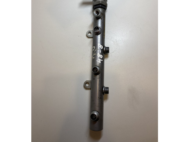 Vstřikovací lišta 059130090AG   Audi Q7 4L    BUG 