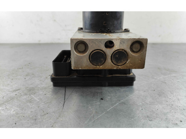 Блок АБС 30714956   Volvo  V70  2005 - 2008 года