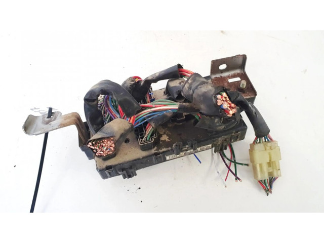 Блок предохранителей     Daihatsu Terios    