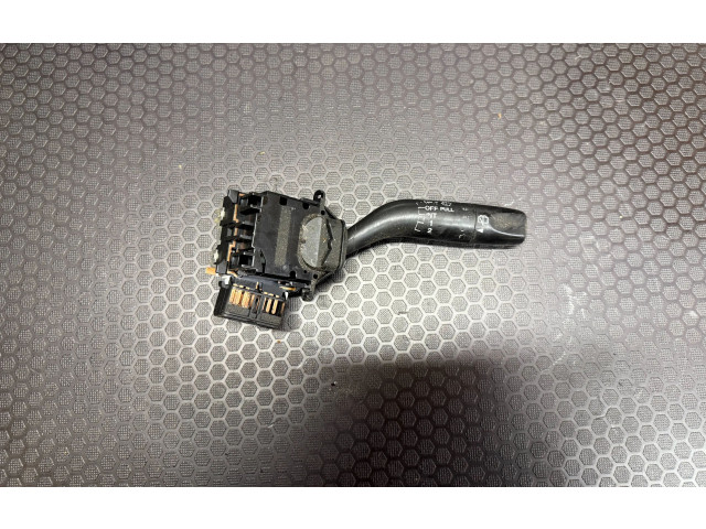 Ручка стеклоочистителей 17B122 Mazda 626