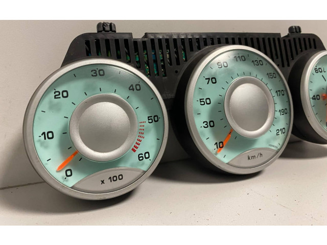 Панель приборов 1490107080, 501021630040   Citroen C8       