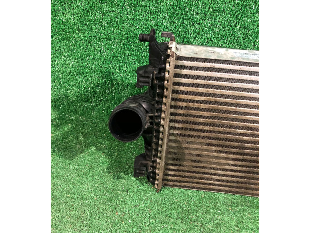 Интеркулер  4m0145804bm   Audi Q8 