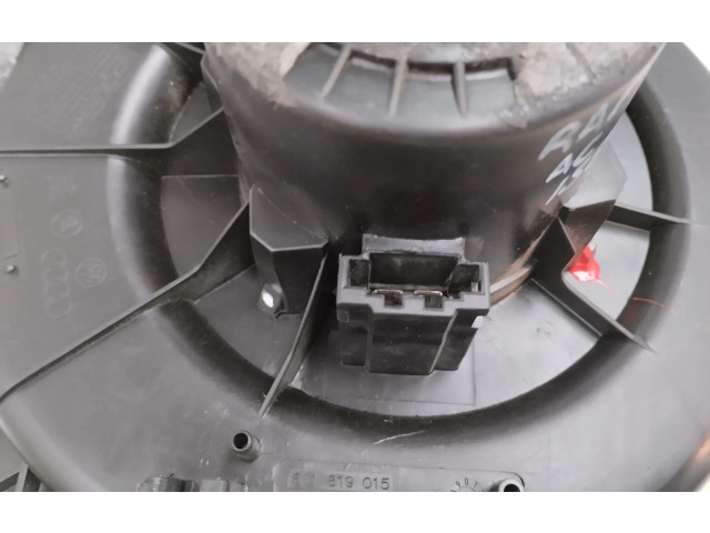 Вентилятор печки       Skoda Rapid (NH)
