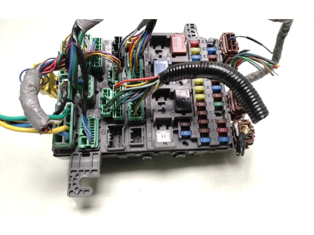 Блок предохранителей SJDG010, 1567002790 Honda FR-V