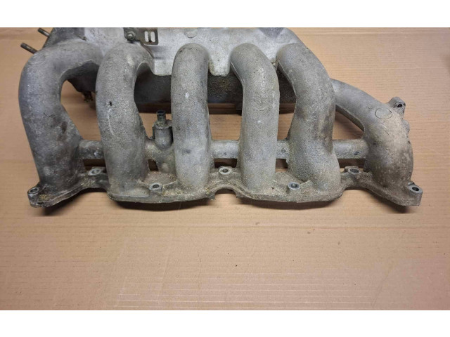 Всасывающий коллектор R1101411201   Mercedes-Benz 280 450 W116