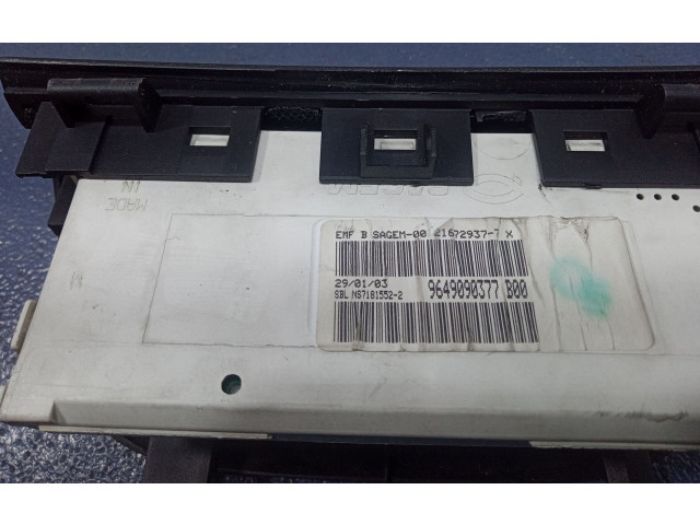 Радио/ проигрыватель CD/DVD / навигация 9649090377, 9649090377   Peugeot 307 CC 2003