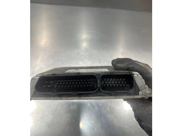 Řídící jednotka 047906030N, 5WP432602 Skoda Felicia I 1998