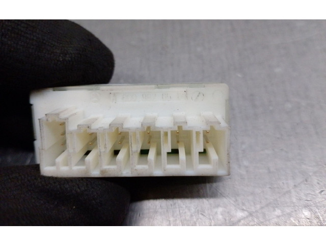 Pojistková skříňka A0009820512 Mercedes-Benz GLA W156 2016