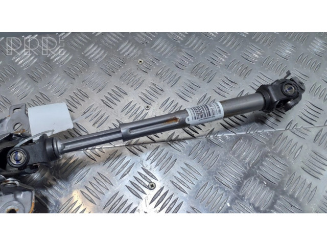 Крестовидная связь оси рулевого колеса