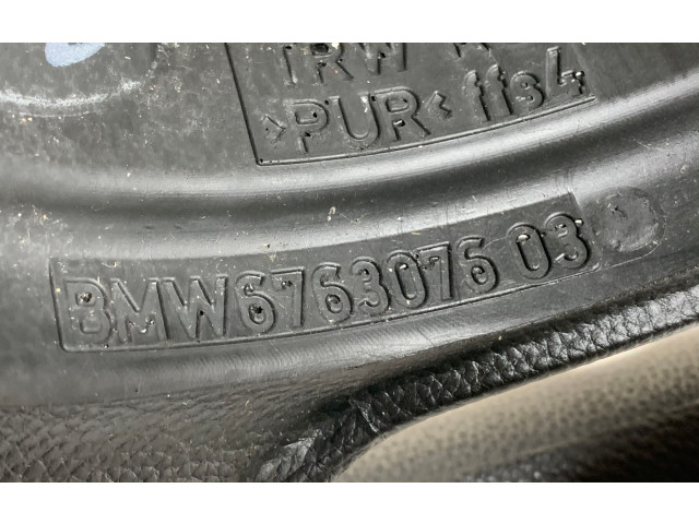 Руль BMW 1 E81 E87 2004-2011 года 6763076, 676307603