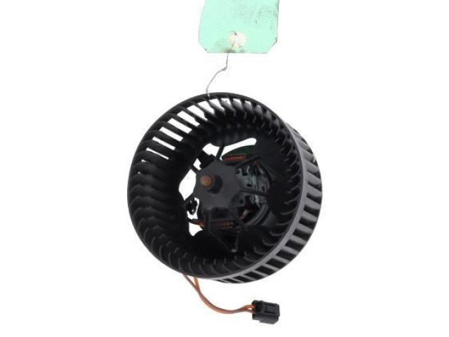 Вентилятор печки    5Q1819021J   Volkswagen Golf VII