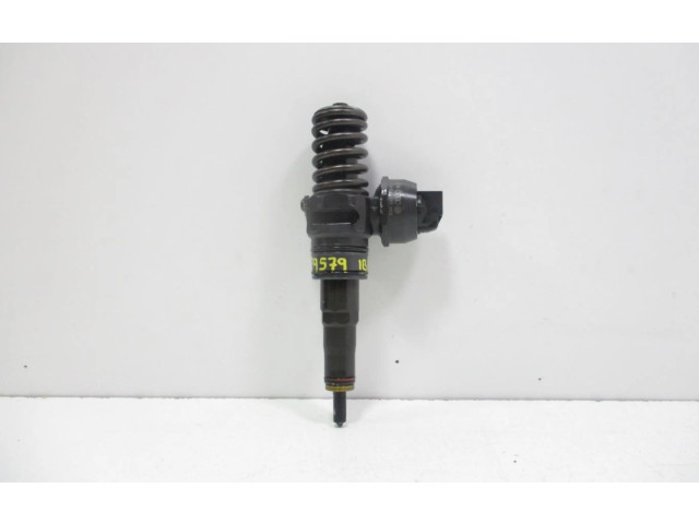 Vstřikovač 038130073BP Seat Ibiza IV (6J,6P)