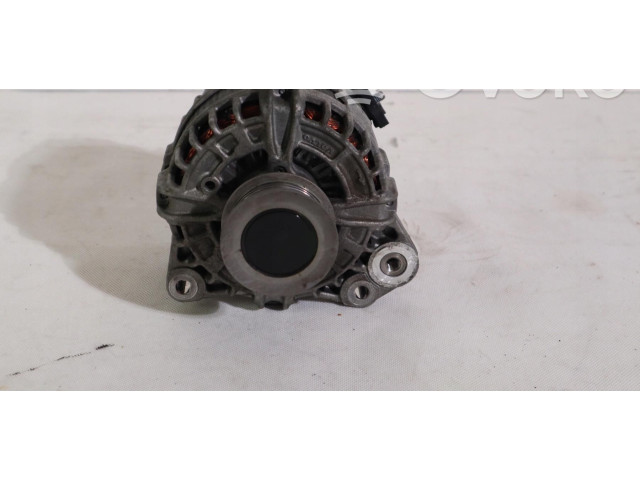 Генератор 31489212 Volvo XC40