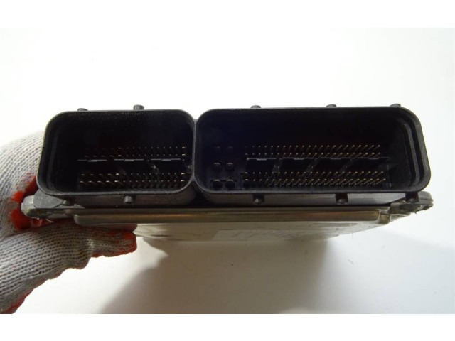 Řídící jednotka 4E0910552K Audi A8 S8 D3 4E 2006