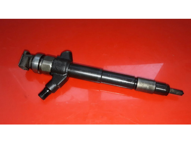 Vstřikovač 1465A054, 03J42928   Mitsubishi Pajero  pro naftový motor 3.2  
