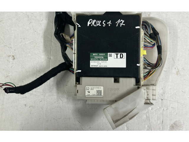 Pojistková skříňka 89221-47500, 238000-5791 Toyota Prius+ (ZVW40) 2017