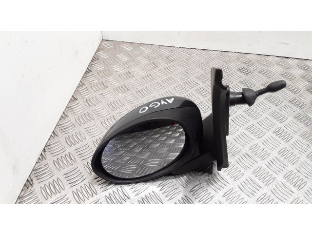 Зеркало (механическое)    левое    Toyota Aygo AB10  2005-2014 года   