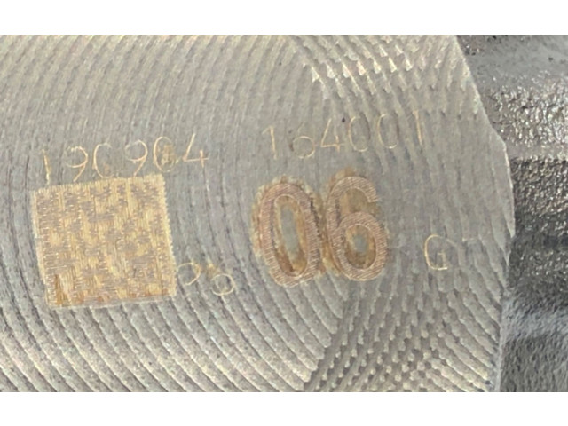  Поршень с шатуном  BJB  Skoda Octavia Mk2 (1Z)  