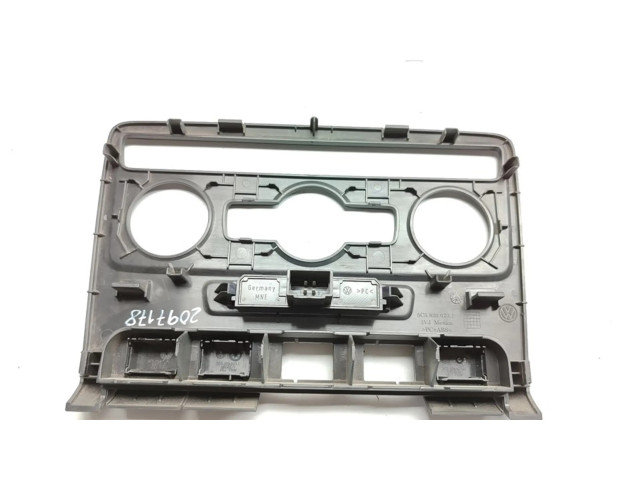 Накладка на молдинг