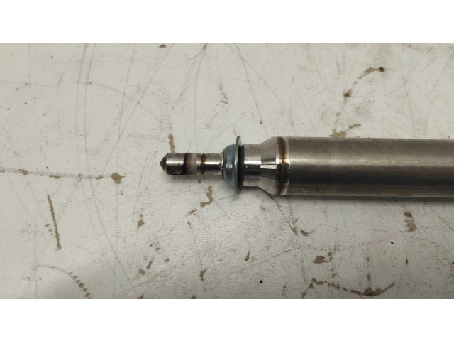 Vstřikovač A2780700687 Mercedes-Benz C AMG W205 pro benzínový motor 4.0