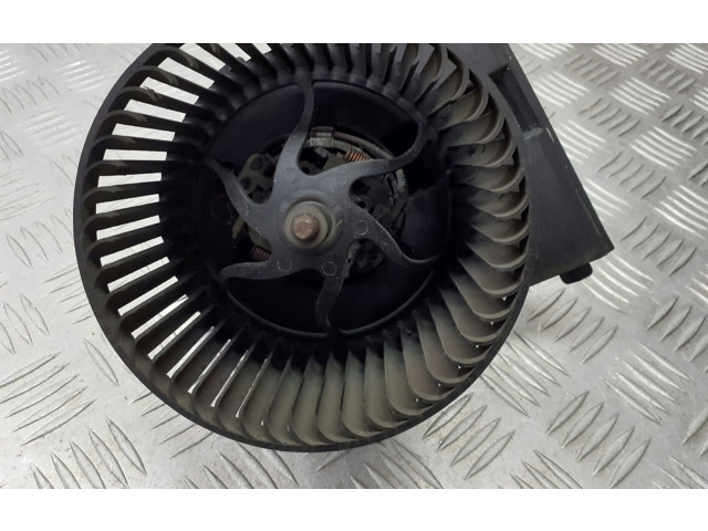Вентилятор печки 1J1819021B Audi A3 S3 8L
