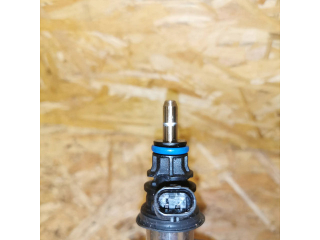 Vstřikovač A2780700687, M0030 Mercedes-Benz ML AMG W166 pro benzínový motor 5.5 157. 982