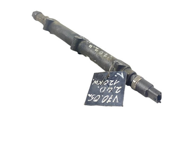 Топливная рампа 8658252, 002386L1 Volvo V70