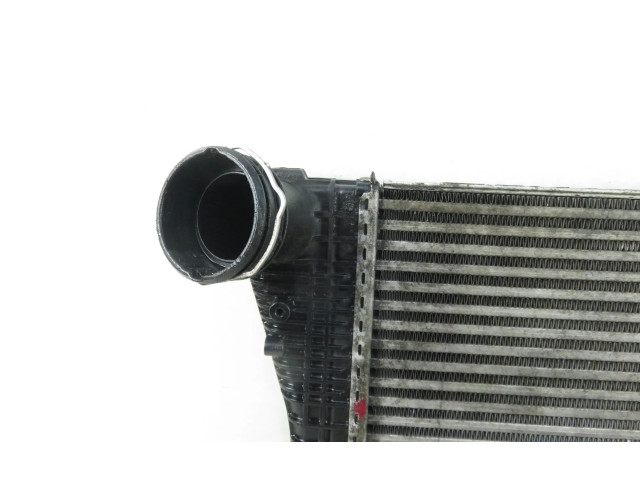 Интеркулер  1K0145803A, 1K0145803A   Volkswagen Touran I 