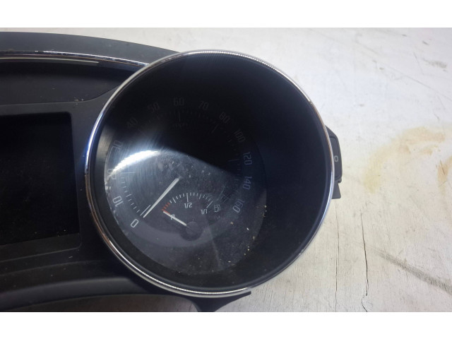 Панель приборов 3T2920941M   Skoda Superb B6 (3T)       